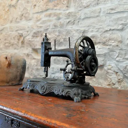 1814 Apartment Mrgani