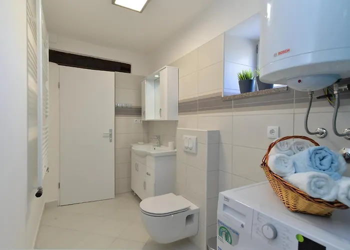 Apartman 1814 *