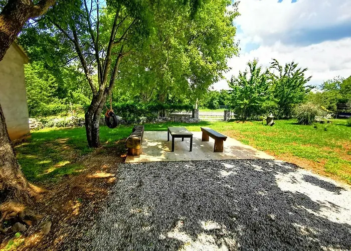 Apartman 1814 *